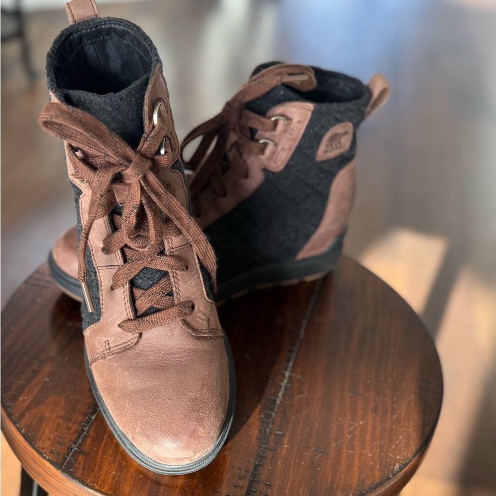 Sorel Brown Leather Boots